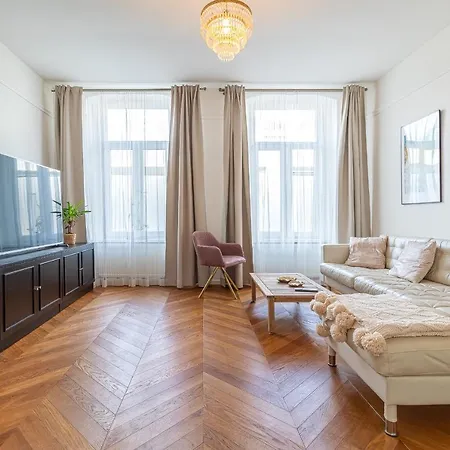 Trendy Apartment In Central Pressburg Exterior foto
